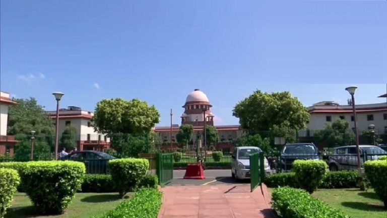 ‘फ्री की रेवड़ी’ पर सुप्रीम कोर्ट ने सरकारों से माँगा जवाब, बिहार में जातीय जनगणना की रिपोर्ट पर रोक से किया इनकार