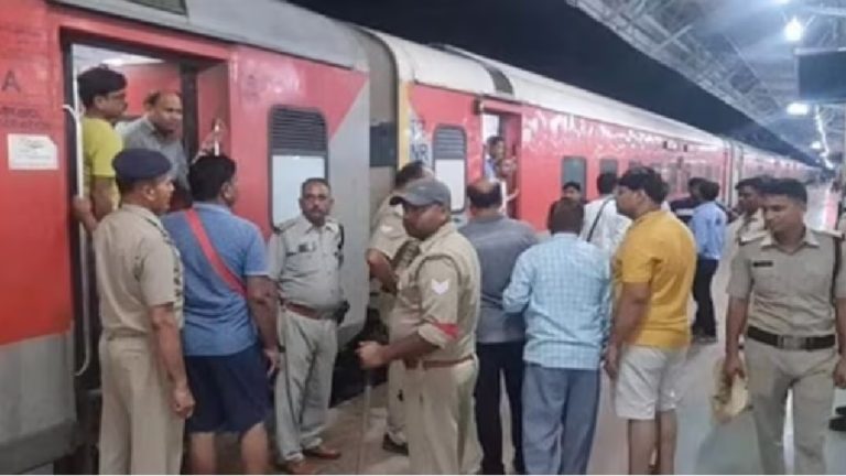 ट्रेन में पति-पत्नी पर कर दिया पेशाब, दम भर पी रखी थी शराब: जुर्माना भरने के बाद आरोपित रिहा
