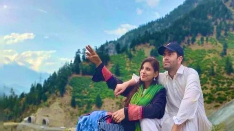 दो बच्चों को छोड़ प्रेमी से मिलने पाकिस्तान गई अंजू अब फातिमा बनकर लौटी, बोली- ‘मैं खुश हूँ’, नसरुल्लाह बोला- लौटेगी वापस