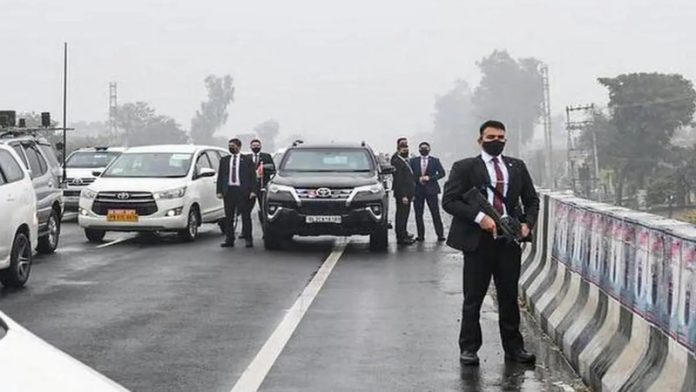 पीएम मोदी की सुरक्षा में चूक