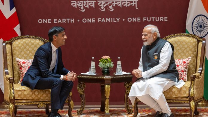 भारत यूके की सेफ देशों की लिस्ट में होगा शामिल
