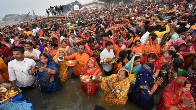 भगवान सूर्य, ऊषा और प्रत्यूषा को समर्पित चार दिन: क्यों होता है छठ, कैसे होती है पूजा, क्या हैं इसके मायने; जानिए सब विस्तार से
