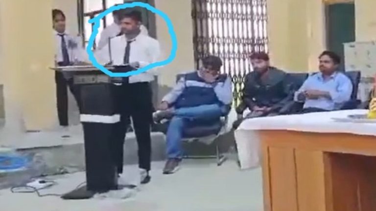 ‘ये देश रामायण से नहीं चलता, लोग पत्थर को पूजते हैं’: यूपी के कॉलेज में छात्र ने आंबेडकर को बताया ‘सबसे बड़ा भगवान’, कहा – न राम ने कुछ दिया, न कृष्ण ने