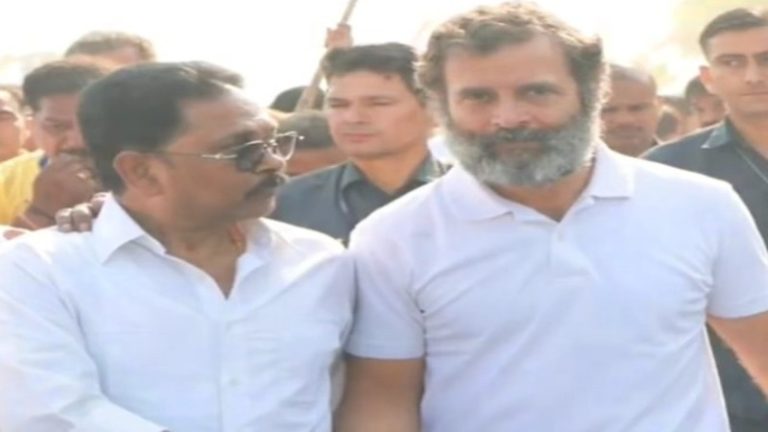 जानें कौन हैं कॉन्ग्रेस सांसद धीरज साहू… जिनके ठिकानों पर IT छापे में मिला नोटों का पहाड़, गिनते-गिनते मशीनें भी खराब, ₹300 करोड़ से ज्यादा बरामद