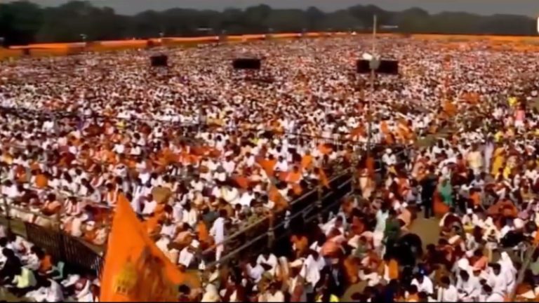 भगवा वस्त्र में 1 लाख+ लोग, एक स्वर में पाठ, शंखनाद करतीं 60 हजार महिलाएँ: बंगाल में ‘गीता जयंती’ पर बने कई विश्व रिकॉर्ड