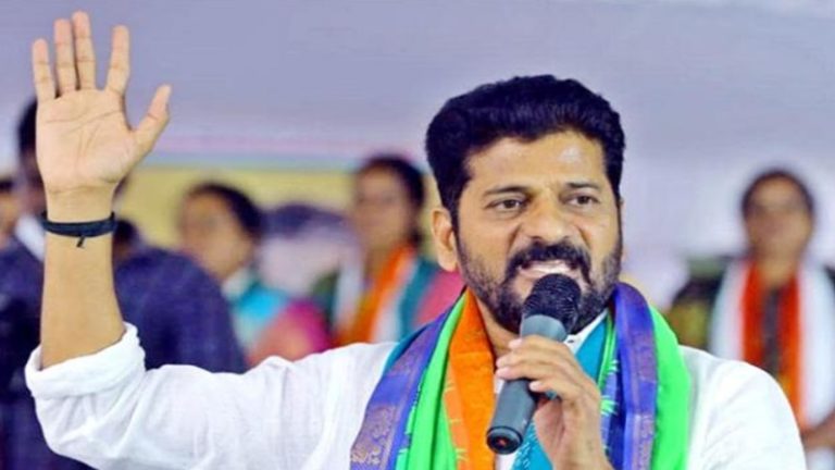 रेवंत रेड्डी तेलंगाना का CM, राज भवन में हो गई थी तैयारी… शपथ लेने से पहले कॉन्ग्रेसियों ने ही लगा दिया अड़ंगा