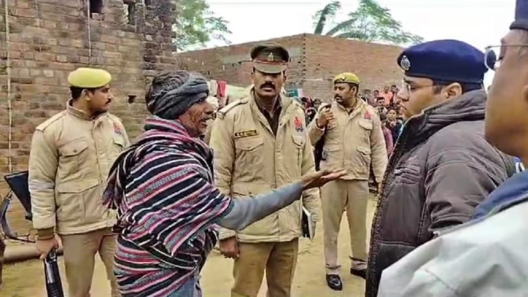 संभल में भाई के फाँसी लगाने के बाद दूसरा भी फँदे पर झूला: सूचना मिलने पर पंजाब से घर लौट रहा था बड़ा भाई, रास्ते में उसने भी कर ली सुसाइड, कहा- घर की लाज रखना