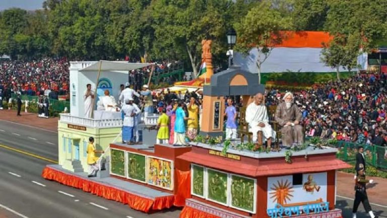 गणतंत्र दिवस की झाँकी पर भी विपक्ष की बाँटने वाली राजनीति: 56 में से 35 प्रस्ताव नामंजूर, जानिए क्यों गलत है केरल, बंगाल और तमिलनाडु से भेदभाव वाले दावे