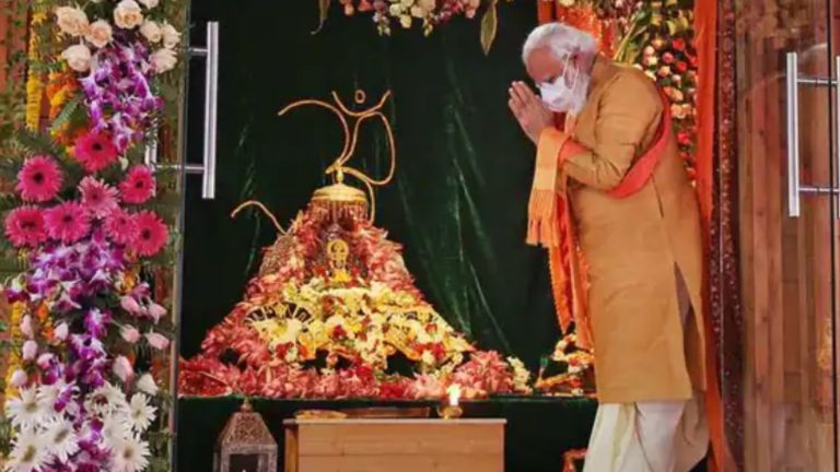 ‘यहाँ तभी लौटूँगा जब बनने लगेगा राम मंदिर’: 32 साल पहले अयोध्या पहुँचे नरेंद्र मोदी ने ली थी शपथ, रामलला को एकटक देखते रहे थे