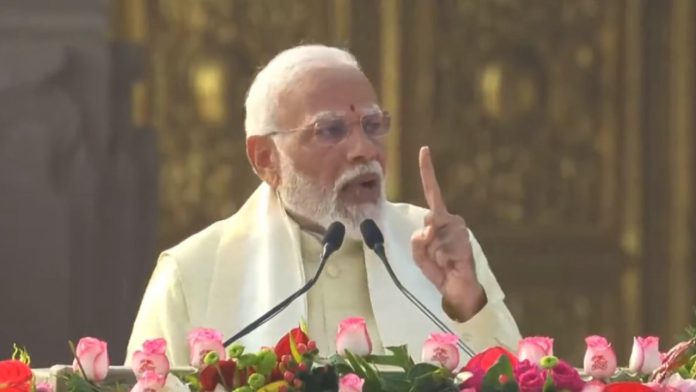 नरेंद्र मोदी