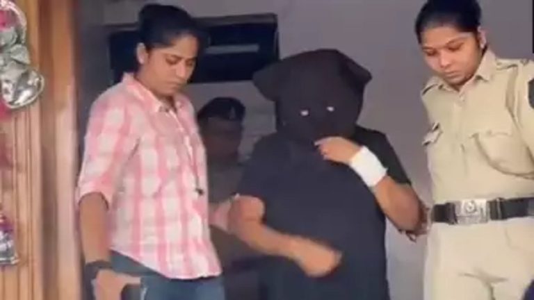 4 साल के बेटे की हत्या करने से पहले सूचना सेठ ने सुनाई थी लोरी, खिलौनों के बीच छिपा रखी थी लाश: खुद की भी लेना चाहती थी जान