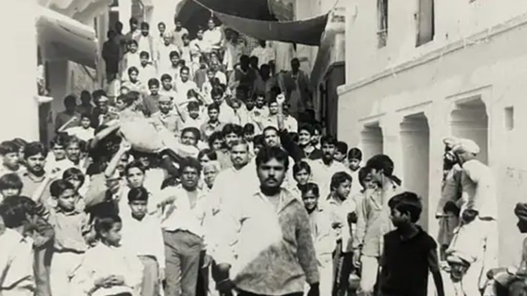 अयोध्या में कारसेवकों पर फेंका बम, हवा में कैच कर बचाई सैकड़ों जिंदगी… कहानी राम मंदिर के लिए 19 साल की उम्र में बलिदान होने वाले अविनाश की