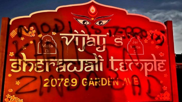 अमेरिका में हिंदू मंदिर पर फिर से खालिस्तानी हमला, 14 दिन में दूसरी घटना: कालिख पोत बोर्ड पर लिखा- ‘मोदी आतंकवादी, खालिस्तान जिंदाबाद’