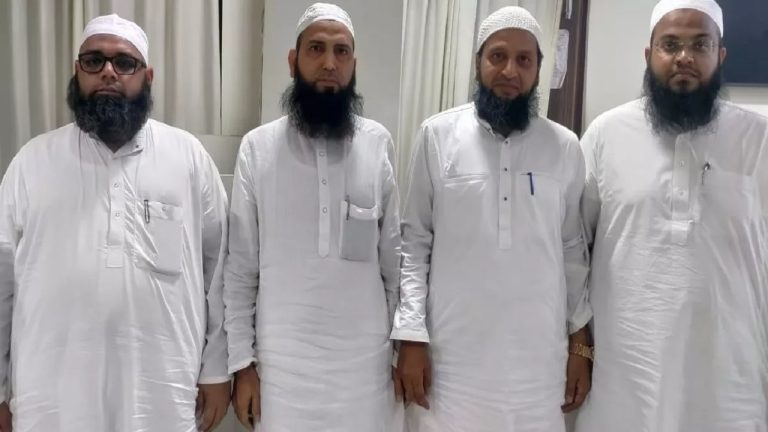 हलाल के नाम पर ‘हराम’ की कमाई कर रहे थे मौलाना हबीब यूसुफ और मौलाना मुइदशीर, ताहिर और अनवर के साथ यूपी एसटीएफ ने किया गिरफ्तार