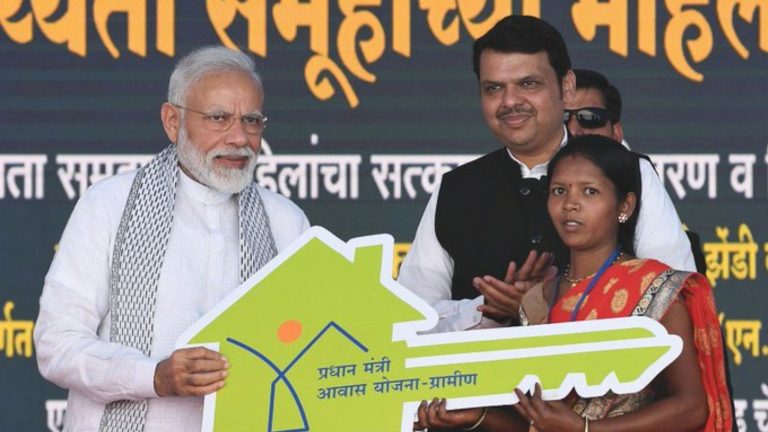 पक्का मकान जिन आँखों के लिए था सपना, मोदी सरकार ने उनके लिए बना दिए 3.3 करोड़ घर: जानिए प्रधानमंत्री आवास योजना से कितना बदला देश