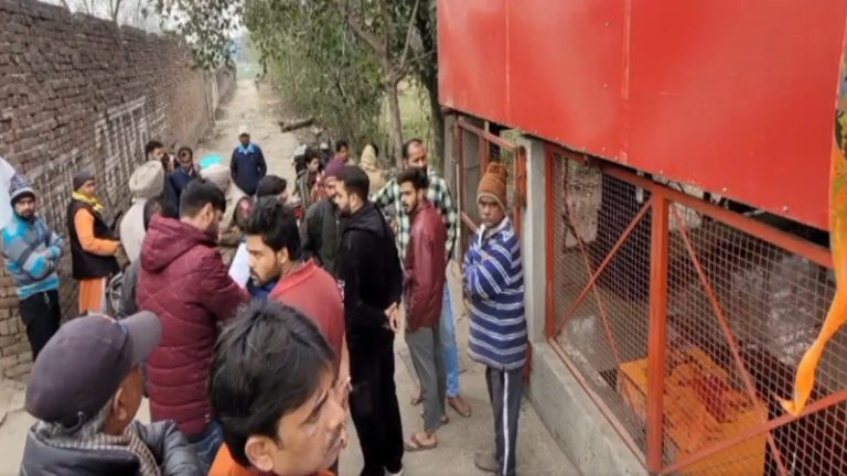 पंजाब के हिंदू मंदिर में तोड़फोड़: हमलावरों ने 14 मूर्तियों को खंडित किया, सब्बल से शिवलिंग को भी उखाड़ा, हिन्दुओं में नाराजगी