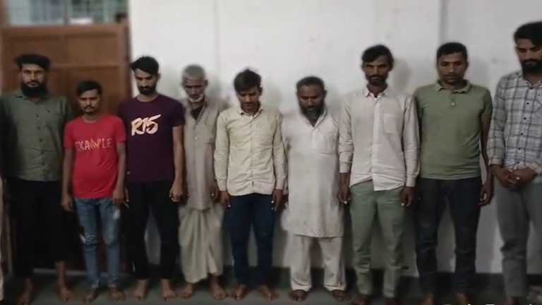 राजस्थान की BJP सरकार ने 200 पुलिसकर्मियों को पीछे लगाया, तब पकड़े गए अलवर बीफ मंडी के सभी 22 ‘किरदार’: खुले में गाय काटकर करते थे होम डिलिवरी