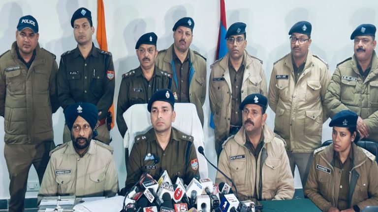 हल्द्वानी हिंसा के 30 दंगाई गिरफ्तार: 24 घंटे में पुलिस ने 25 को पकड़ा, थाने से लूटे गए 99 कारतूस भी बरामद