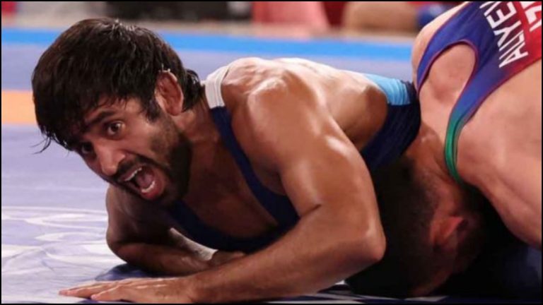 फिर हारे पहलवान बजरंग पूनिया, ट्रायल्स में रोहित कुमार ने दी पटखनी: बिना ट्रायल्स के एशियन गेम्स में गए थे, वहाँ भी मिली थी हार