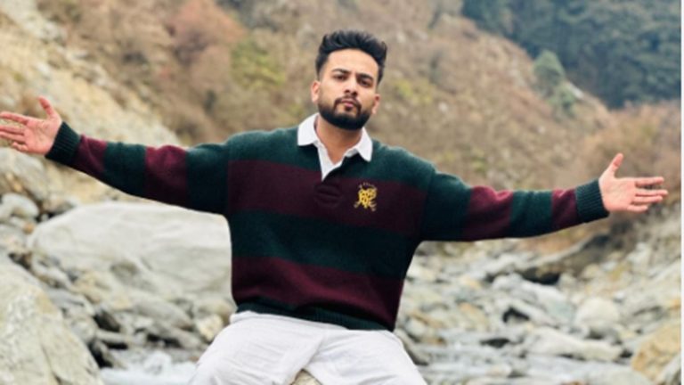 ‘भौकाल’ और ‘पैसों’ के लिए रेव पार्टी करते थे एल्विश यादव: रिपोर्ट में दावा, एक्स-GF ने मुश्किल वक्त में यूट्यूबर का किया सपोर्ट