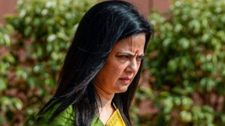 ED के सामने फिर पेश नहीं हुई महुआ मोइत्रा, कहा- कृष्णा नगर के चुनाव में व्यस्त हूँ: पैसे लेकर लोकसभा में सवाल पूछने के मामले की जाँच कर रही है एजेंसी