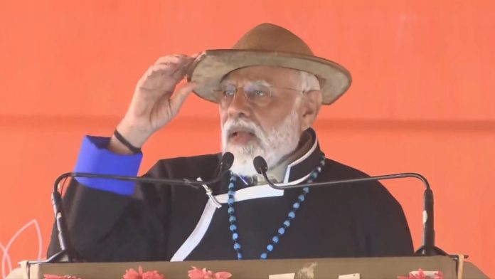 पूर्वोत्तर में पीएम मोदी