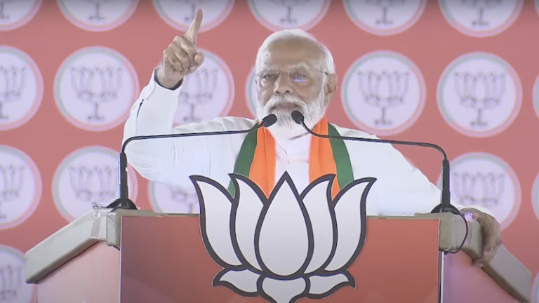 ग़रीबी का सफाया, आतंक पर प्रहार, भ्रष्टाचार पर कार्रवाई, किसानों की समृद्धि, युवाओं को अवसर… कर्नाटक में PM मोदी ने बताया क्यों 400 पार, बोले – झूठी-लुटेरी है कॉन्ग्रेस
