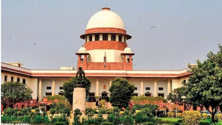 कॉलेजियम सिस्टम के खिलाफ सुप्रीम कोर्ट में याचिका भी नहीं हुई दर्ज… सुनवाई तो दूर की बात: हजारों वकीलों को समान अवसर मिलने की बात अब कौन सुनेगा?