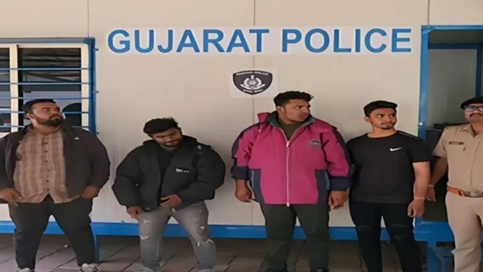 वडोदरा में हिंदू युवक पर मुस्लिम लड़कों ने किया हमला