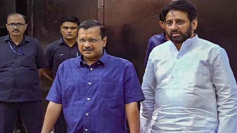 ED की समन के बावजूद पेश नहीं हुए AAP विधायक अमानतुल्लाह खान, कोर्ट में केस चलाने के लिए अर्जी: वक्फ बोर्ड घोटाले से जुड़ा है मामला