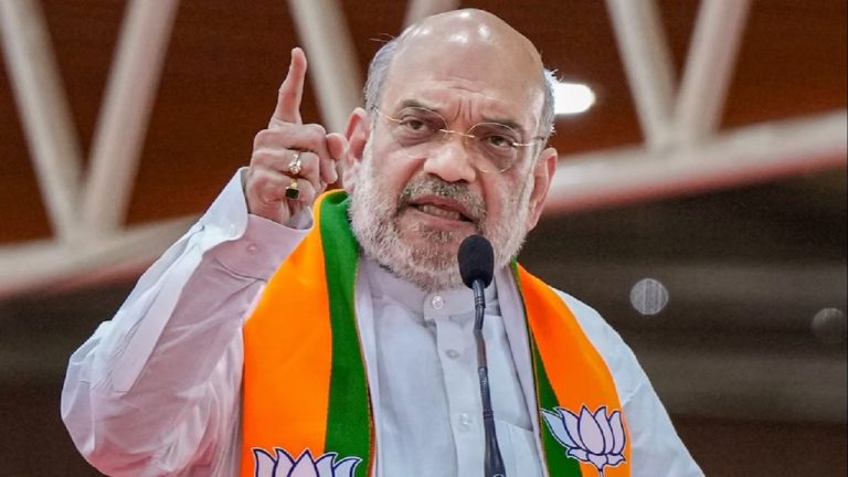 ‘PM मोदी की गारंटी पर देश को भरोसा, संविधान में बदलाव का कोई इरादा नहीं’: गृह मंत्री अमित शाह ने कहा- ‘सेक्युलर’ शब्द हटाने की भी जरूरत नहीं