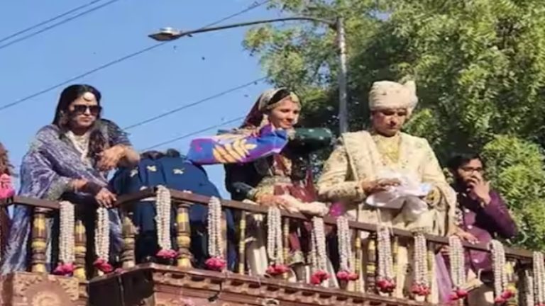 ₹200 करोड़ की प्रॉपर्टी कर दी दान, पत्नी के साथ बन गए संन्यासी: निकली 4 किमी लंबी शोभा यात्रा, दोनों बच्चे पहले ही ले चुके हैं दीक्षा