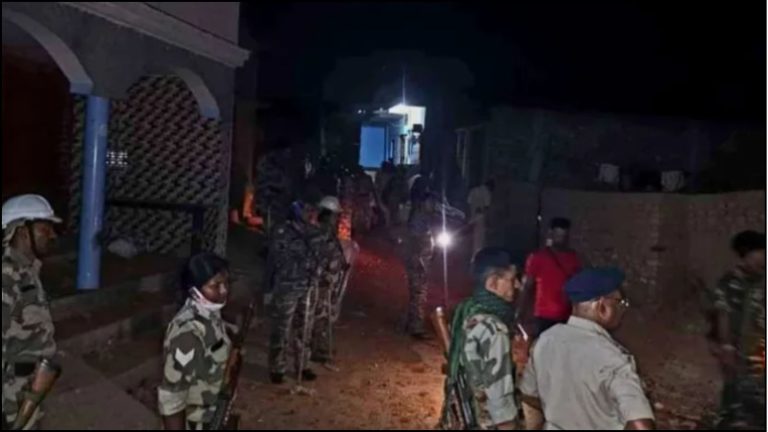 झारखंड के बोकारो में रामनवमी की शोभा यात्रा पर इस्लामी भीड़ का हमला, 12 घायल: मस्जिद के पास हुई पत्थरबाजी