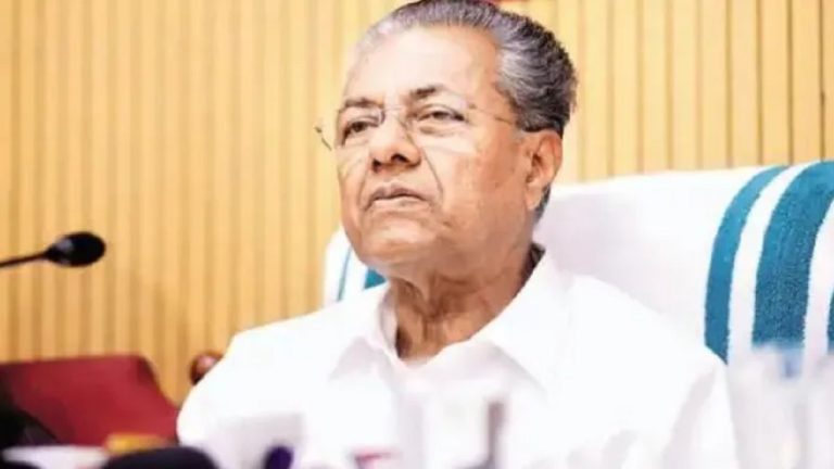 CAA वापस लेने की ‘गारंटी’ तक नहीं दी, ये RSS की पिछलग्गू पार्टी: केरल के वामपंथी मुख्यमंत्री विजयन ने कॉन्ग्रेस पर बोला हमला