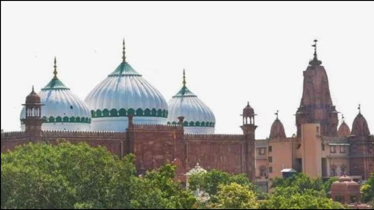 मथुरा के विवादित शाही ईदगाह में कृष्ण कूप की पूजा, शीतला अष्टमी पर पहुँची हिन्दू महिलाएँ: श्रीकृष्ण जन्मभूमि संघर्ष न्यास के अध्यक्ष समेत 7 हिरासत में