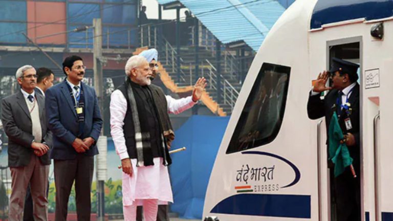 बजट 9 गुना, 51 वंदे भारत, मेघालय ने पहली बार देखी रेल… मोदी राज में सरपट भाग रही रेलवे: मुट्ठी में ‘बुलेट’ रफ्तार का स्वप्न, यात्रा सुगम भी-सुरक्षित भी