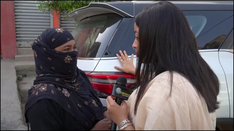 ‘7 बच्चे अल्लाह की देन, लेकिन गरीबी मोदी की’ वोट देकर निकली मुस्लिम महिला ने दिया तर्क, बताया हिन्दुओं में होते 2-3 लेकिन मुस्लिमों में 5-6