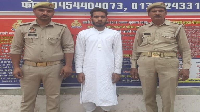 ‘मेरे लैट्रिन वाले रस्ते में वो अपनी पेशाब वाली डाल देता है, दर्द होता है’: मदरसे में 7 साल के बच्चे के साथ कुकर्म करता था 27 साल का सीनियर मोहम्मद साद, पीड़ित परिवार को ही धमकी