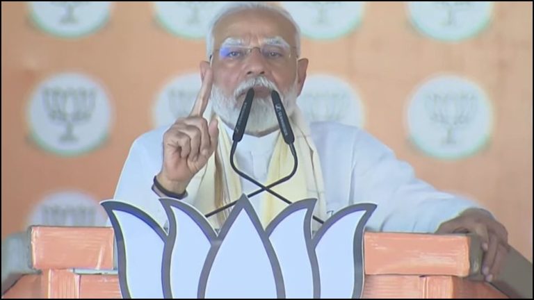 दमोह में पड़ोसी देश पर पीएम मोदी ने बोला हमला, कहा- पाकिस्तान पहले भेजता था आतंकी, अब आटे तक को तरस रहा