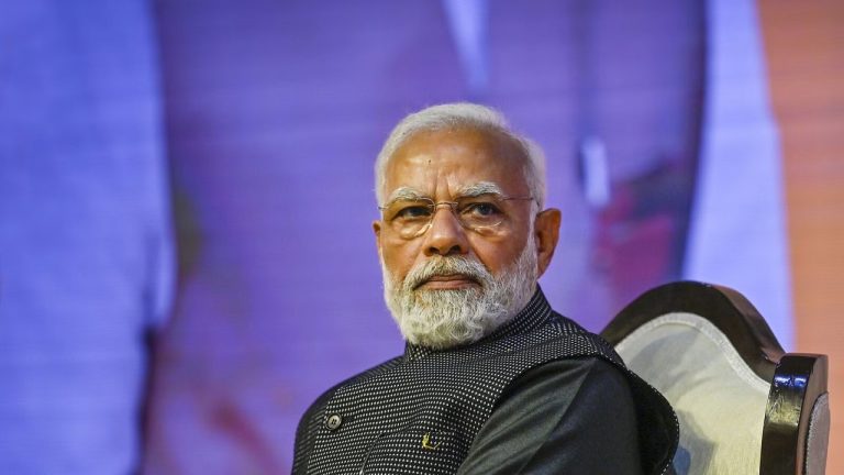भ्रष्ट लोगों के खिलाफ चलता है ED का चाबुक, महज 3% नेताओं पर केस, 97% पर क्यों बात नहीं करता विपक्ष? इंटरव्यू में PM मोदी ने उघेड़ी विपक्ष की बघिया