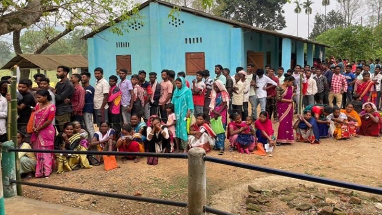 त्रिपुरा में सबसे ज्यादा, लक्षद्वीप में सबसे कम… 102 सीटों पर 11 बजे तक हुई वोटिंग की पूरी डिटेल, जगह-जगह सुरक्षा के पुख्ता इंतजाम