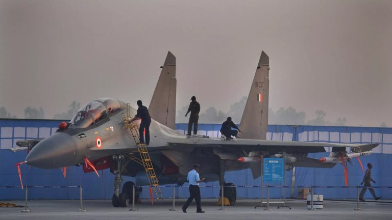 अगले 10 वर्षों में ₹1152946 करोड़ के कारोबार के लिए तैयार है भारत का रक्षा क्षेत्र: विदेशी कंपनी ने रिसर्च में बताया – मोदी सरकार के प्रयासों से और मजबूत होगी सेना