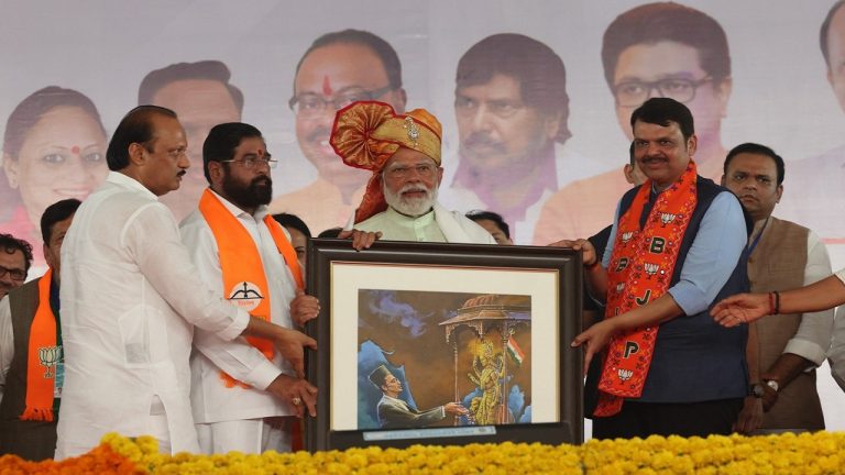 ‘अनुच्छेद 370 को हमने कब्रिस्तान में गाड़ दिया, इसे वापस नहीं लाया जा सकता’: PM मोदी बोले- अलगाववाद को खाद-पानी देने वाली कॉन्ग्रेस ने भगवा आतंक का झूठ गढ़ा