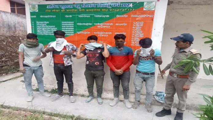 उत्तराखंड के जंगल में आग लगाने के आरोपित