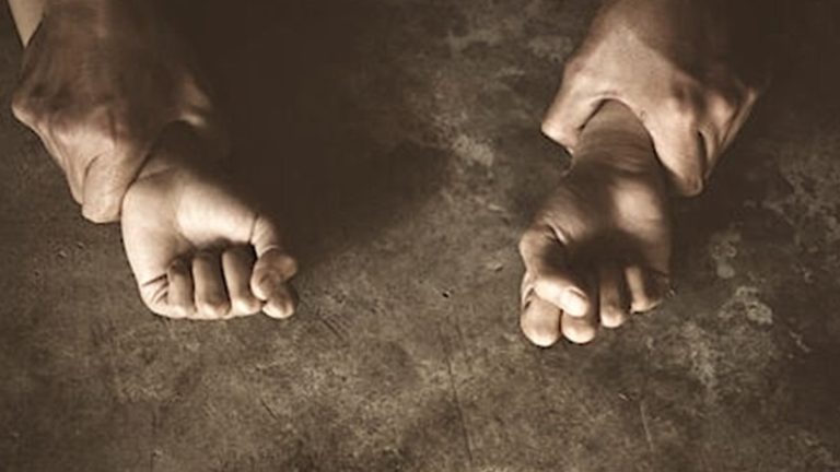 माँ का बह रहा था खून, बगल में बैठा था 3 साल का बेटा… बच्चे के सामने मोहम्मद उमर ने किया रेप, सिर पार मारी ईंट: 500 CCTV की जाँच के बाद दिल्ली पुलिस ने पकड़ा