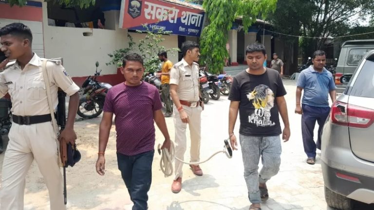 हिंदू नेताओं को धमकी वाला मोहम्मद अली उर्फ शहनाज बिहार से गिरफ्तार: नेपाल में नाम बदलकर रहता था, सोशल पर हिंदू विरोधी पोस्ट करता था