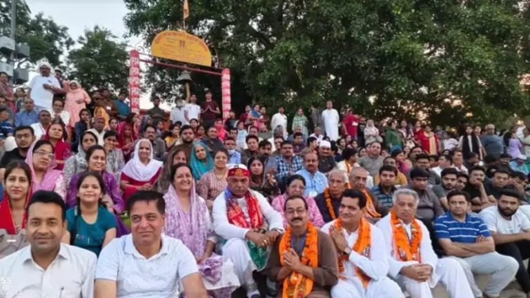 ‘मोदी के आने से देश बदल गया’: 250 पाकिस्तानी हिंदुओं ने अयोध्या में भगवान राम के किए दर्शन, बोले युधिष्ठिर- सिंध जल्दी बनेगा भारत का हिस्सा