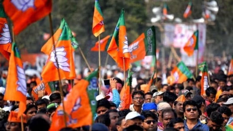 मध्य प्रदेश, उत्तरांखड में BJP करती दिख रही क्लीन स्वीप, दिल्ली-गुजरात में INDI गठबंधन की हालत खराब: चौंका रहा UP