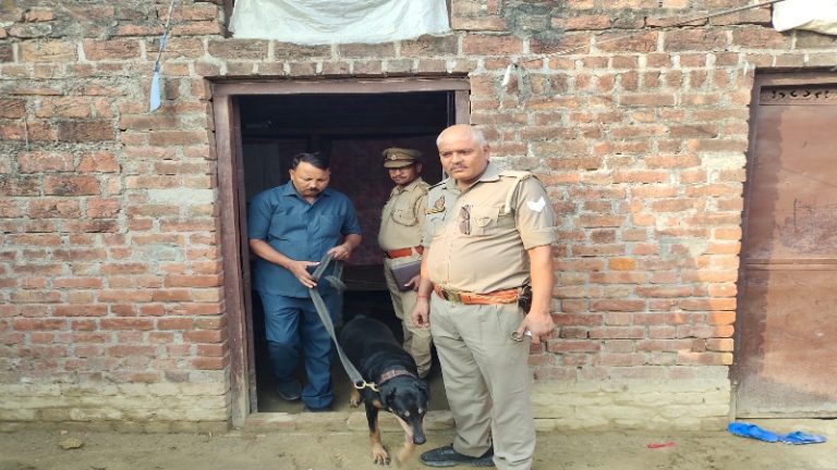 50 साल का मोहम्मद उस्मान 30 साल की शादीशुदा बहन के चरित्र पर करता था शक, कुल्हाड़ी से गला काटकर मौत के घाट उतारा: थाने में किया सरेंडर