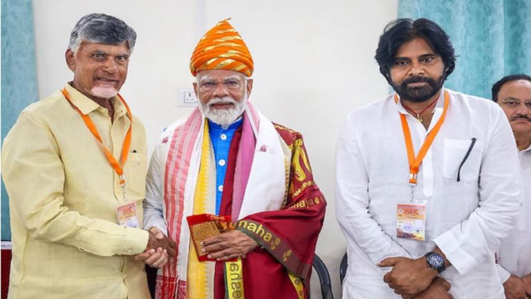 हमारी निष्ठा NDA के साथ, नरेंद्र मोदी ही हमारे प्रधानमंत्री: पॉवर स्टार पवन कल्याण की दो टूक, आंध्र प्रदेश का डिप्टी CM बनने पर ‘जनसेना’ के नेता ने नहीं खोले पत्ते
